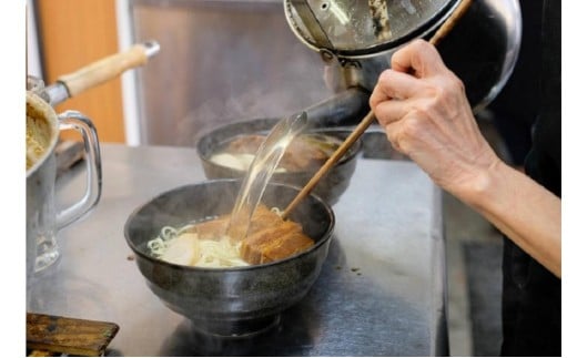 「玉家 豊崎店」の三枚肉そば4食セット | 沖縄そば そば 沖縄 おきなわ 麺 麺類 セット 玉家豊崎店 三枚肉 人気 送料無料(AA004)