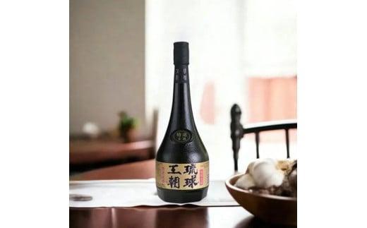 多良川 琉球王朝 特選古酒/720ml×Ｔシャツ(Ｌ)セット（G122）