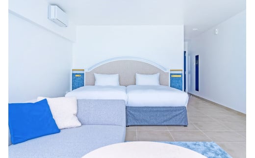 FB003　サントリーニ ホテル ＆ ヴィラズ 宮古島　 ペア宿泊券（1泊朝食付）