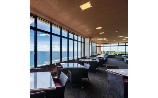 L105　『Villa Vorla宿泊＆ゴルフ＆レストラン』贅沢な滞在を心ゆくまで楽しめるご利用チケット（3,000円分）