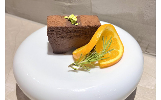 お食事券 3,000円分 cafe Surin ( カフェ スリン ) 南城市