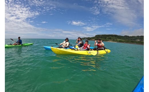 チケット 「キャンプご招待」＋「カヤック or SUP体験」 NEOSアウトドアパーク南城  ( 沖縄県南城市・1名様 )