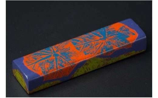 かりゆし文鎮（小）　作品名【大輪の花火】