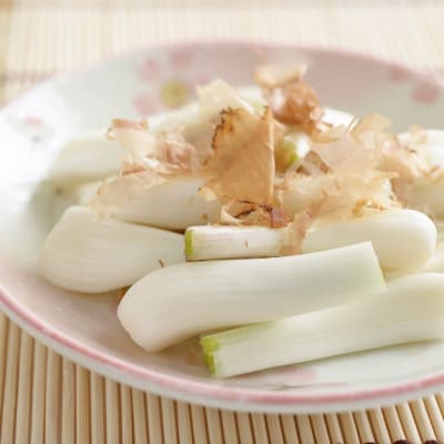 【2026年5月上旬から順次発送】農家直送!国頭村・島袋さんの採れたて島らっきょう 1kg【1672232】