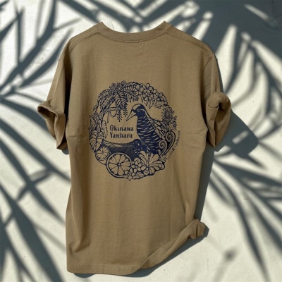 やんばるの自然を纏う オリジナルデザインTシャツ(カーキ/XLサイズ)【1732939】