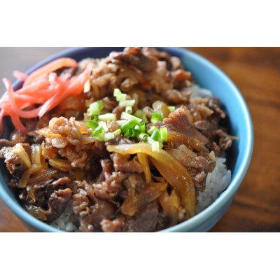 やんばるの自然が育んだ「黒毛和牛 経産牛」切り落とし 合計1kg(500g×2パック)【配送不可地域：離島】【1716771】