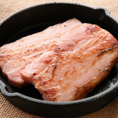 【今帰仁アグー専門店 長堂屋】今帰仁アグーのスモークベーコン 約500g×1パック【配送不可地域：離島】【1732255】