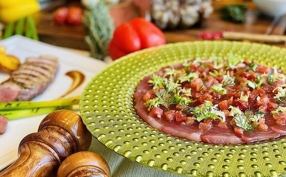 ホテルモントレ沖縄 スパ＆リゾート ペアディナー券 ビュッフェレストラン「シーフォレスト」2名様 