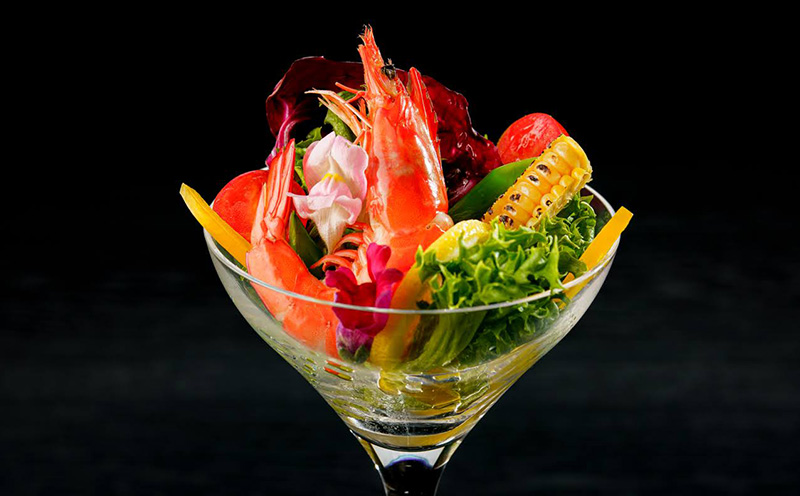 【養殖場から直送】活き〆急速冷凍 金武町産 シロアシエビ　Sサイズ （バナメイエビ） 海老 海鮮 魚介類 海産物 シーフード ギフト 美味 料理 国産えび エビフライ 寿司 海鮮 刺身 フリット フレンチ 特別な 養殖 人気 産地直送 送料無料