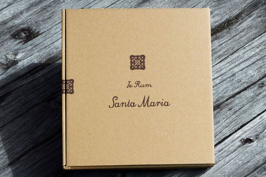 ラム酒 飲み比べ イエラムサンタマリア ゴールド クリスタル 各300ml 計2本 [伊江島物産センター 沖縄県 伊江村 ie47bde210006] 沖縄産 サトウキビ 香り クラフト コク 国産 カクテル モヒート ハイボール