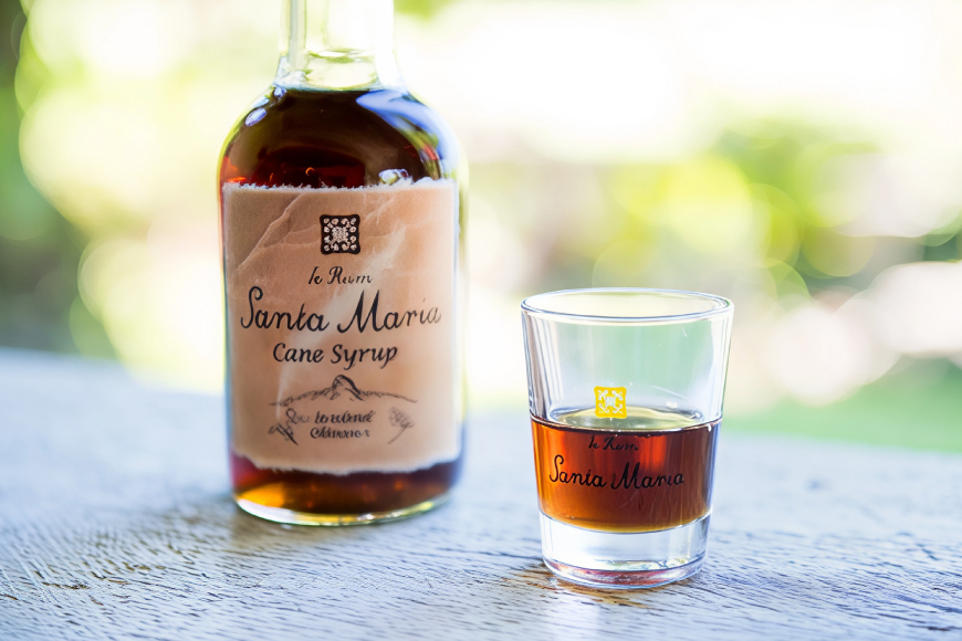 ラム酒 シロップ イエラムサンタマリア ゴールド 300ml さとうきびシロップ 290ml 各1本 [伊江島物産センター 沖縄県 伊江村 ie47bde210044] 沖縄 詰め合わせ 飲み比べ セット 瓶 サトウキビ 沖縄 黒糖 国産