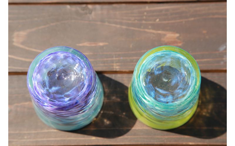 【ガラス工房雫】深海ロックグラス　エメラルド・紫2個セット