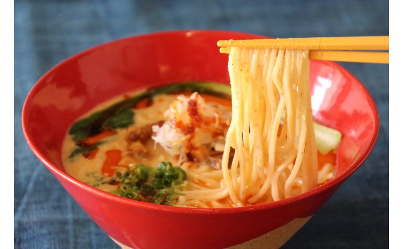 【金月そば】担々そば・沖縄そば（4食セット） 〇 沖縄 読谷村 冷凍 自家製麺 読谷本店 4種のゴマ食材の旨味 自家製三枚肉 特製の甘ダレ 細切れラフテー風 ストレート麺 小麦の香り 読谷本店不動の人気メニュー 金月そばの王道