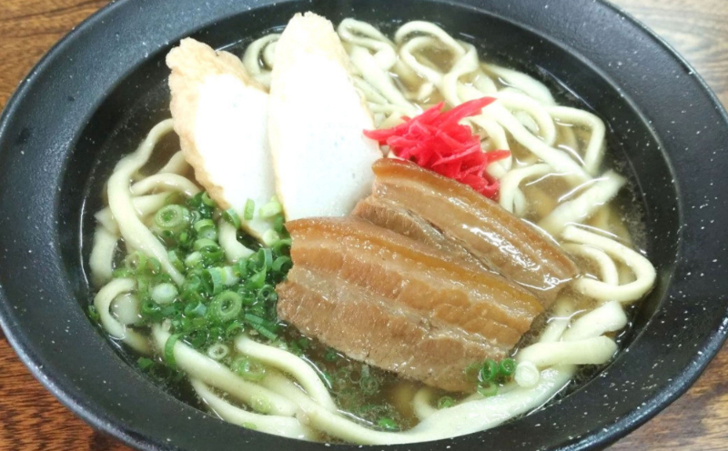 ＜だるまそば＞沖縄そば4種類食べ比べ（三枚肉・ソーキ・軟骨ソーキ・てびち） 〇 ストレート麺 読谷村 沖縄 国産豚使用 そば セット 細麺 リニューアル