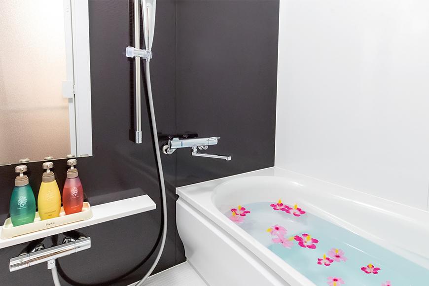 【ふるさと納税】【ココシャスモンパ】デラックスルーム１泊素泊まりペア宿泊券