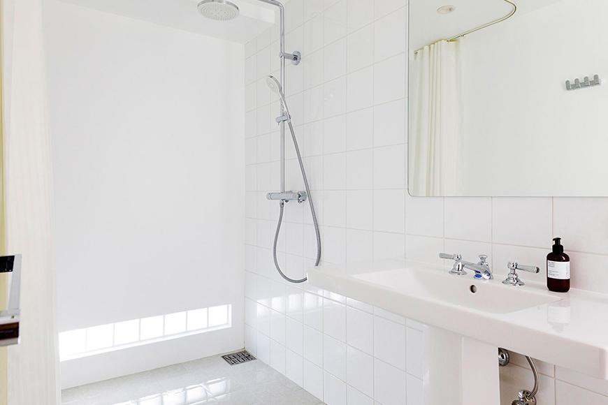 ããµãããšçŽçšãâBLUE STEAK WONDER CHATANâãšã°ãŒã¯ãã£ãã»ãã³ãããŠã¹ã5æ³æé£ä» ã宿æ³åžïŒ1ïœ4åæ§ïŒ