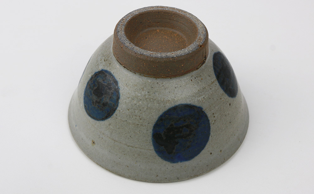 【仁 陶器工房】丸紋 3.5寸マカイ ペア やちむん ヤチムン 陶器 手作り 茶碗 丸 ドット マカイ まかい ご飯 焼物 伝統 工芸 食器 うつわ シンプル 毎日使い 普段使い 沖縄 北中城