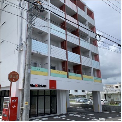 「MR.KINJO in Rycom 北中城」宿泊利用券(6,000円分)【1719730】