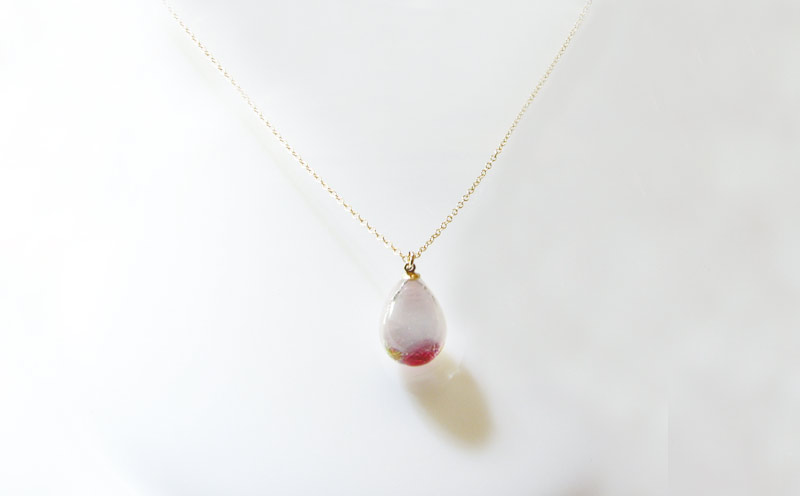 長七屋の月桃ネックレス【Ge-nec13-3/14KGF】ー販売証明書付きー ネックレス おしゃれ プレゼント ギフト アクセサリー ジュエリー オリジナル パッケージ 証明書付き きれい 耐熱 フォーマル カジュアル ガラス 金 贈り物 女性 沖縄 おきなわ 送料無料