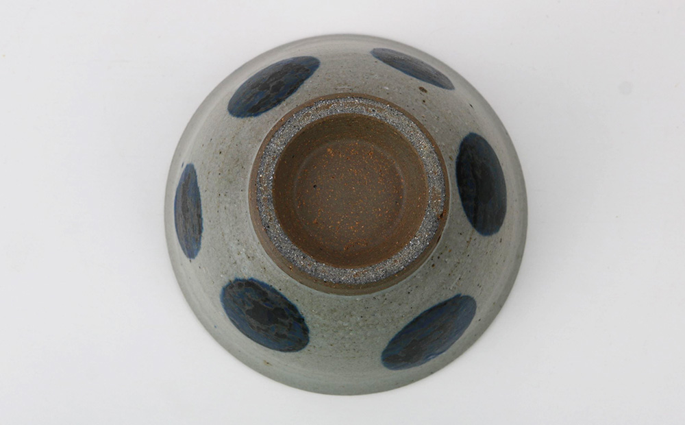 【仁 陶器工房】丸紋 3.5寸マカイ ペア やちむん ヤチムン 陶器 手作り 茶碗 丸 ドット マカイ まかい ご飯 焼物 伝統 工芸 食器 うつわ シンプル 毎日使い 普段使い 沖縄 北中城