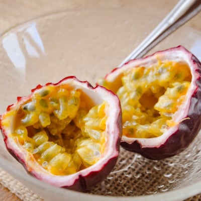 【2026年5月から順次発送・贈答用】パッションフルーツ1.0kg【1494497】