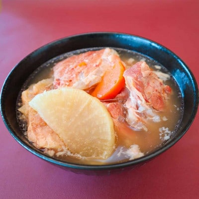 【沖縄の郷土料理】地元で愛される呉屋ストアーの軟骨ソーキ汁 30人前(1人前450g)【配送不可地域：離島】【1700684】