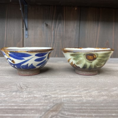 やちむん 唐草紋様 夫婦茶碗 マカイ(染付)青/緑【1506554】