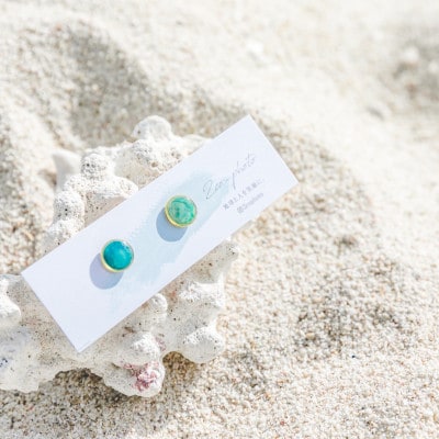 å°çãã¢ã¹ miniãå°çã人ãç¬é¡ã«ãæµ·ã®ãŽããå®ç©ã«ãã1638367ã