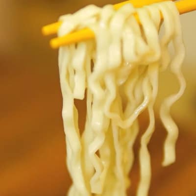 沖縄そば4種食べ比べセット(塩なんこつソーキ・三枚肉・炙りスーチカー・てびち)【配送不可地域：離島】【1721544】