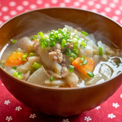 パイナップルポーク モモ切り落とし 1.5kg(300g×5パック)【配送不可地域：離島】【1574954】