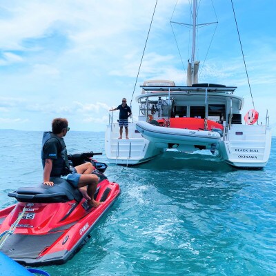 【与那原マリーナ発・6名様】沖縄ラグーンヨットチャーターの3時間プラン【1404135】