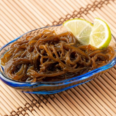 伊平屋島で獲れた塩蔵もずく280g×6袋+特製タレ1本【配送不可地域：離島】【1518102】