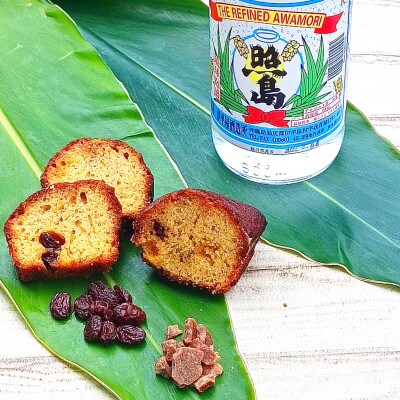 島酒と黒糖で作った 照島レーズンパウンドケーキ　2個【1577777】