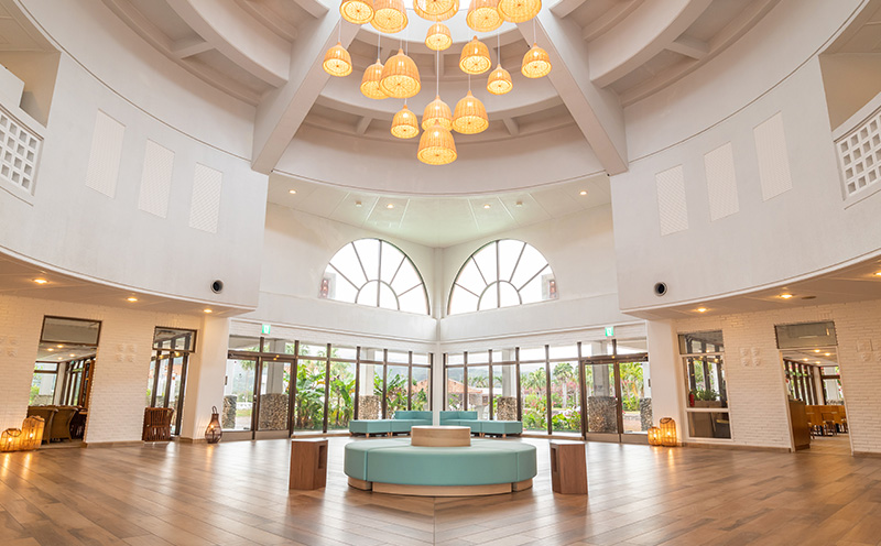 【ウォーターマークホテル沖縄 久米アイランド】ご宿泊クーポン 30000円分 ホテル リゾート 沖縄 南国 久米島 琉球 離島 球美 癒し 海 ビーチ 大自然 星空 満天 休日 宿泊 レストラン 朝食 プール アクティビティ